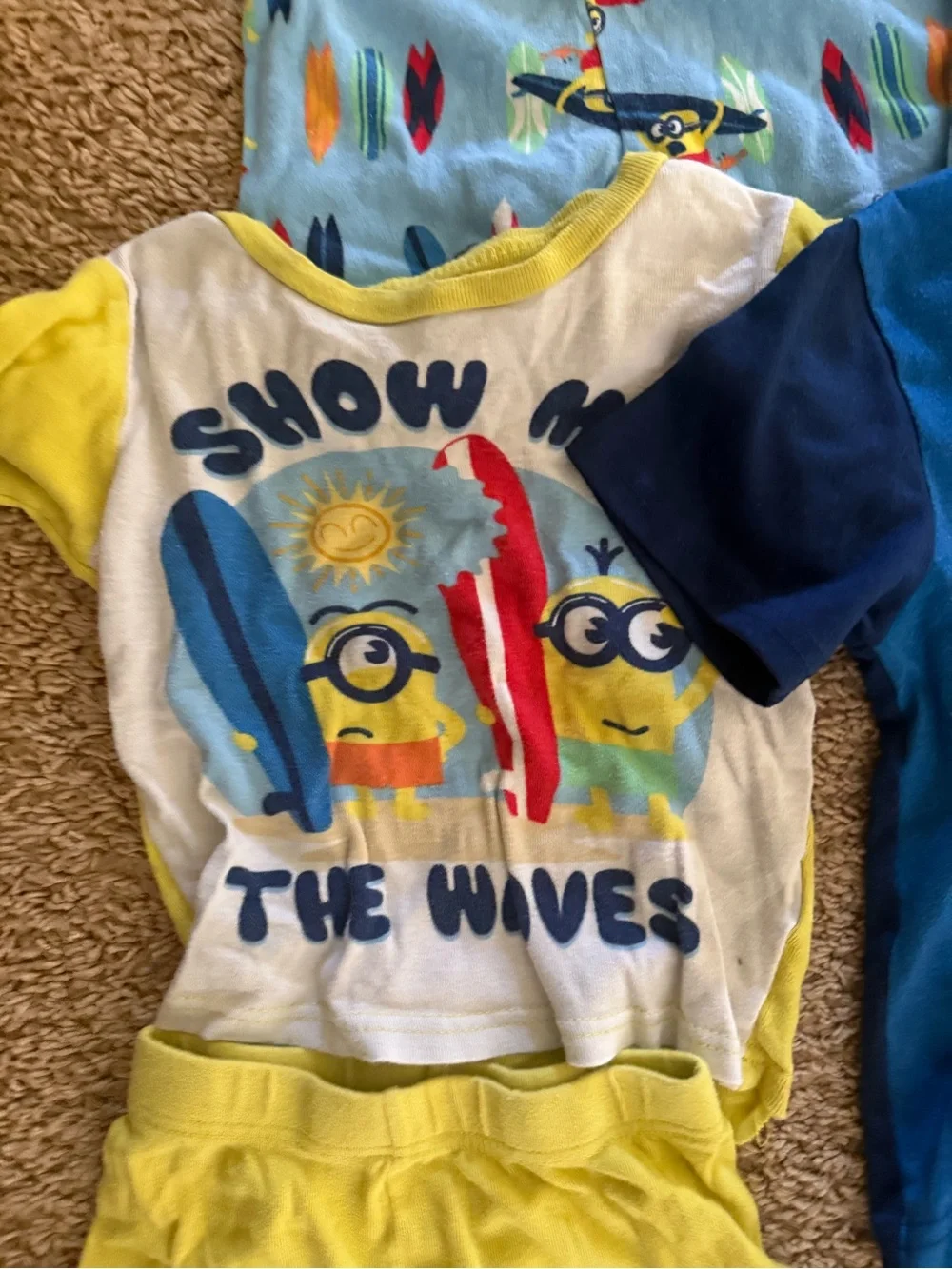 Boys pajamas set. Minion pokemon yoda size 6
